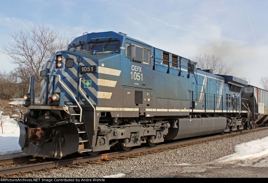 CEFX 1051 solo on westbound ethanol train 667